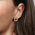 Brincos Pandora Signature Dois Tons Logo & Pavé 282780C01