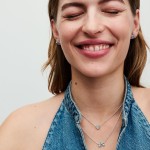 Brincos Pandora Disney Cinderella's Carriage 293060C01