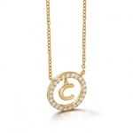 COLAR UNIKE LETTER IN CIRCLE C