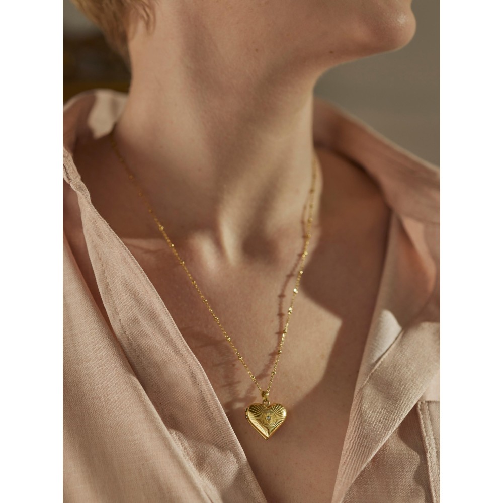 Relicário One Senhora Heart Memories Gold OJNN71G