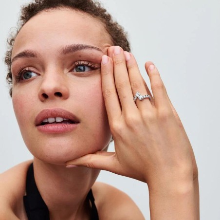 Anel Pandora Sparkling Overlapping Band 193149C01-56