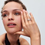 Anel Pandora Sparkling Overlapping Band 193149C01-56